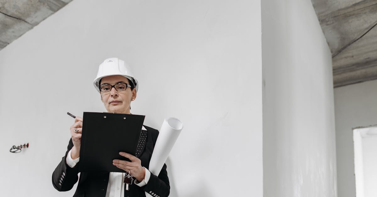 Historical Overview of Communication Practices in Project Management